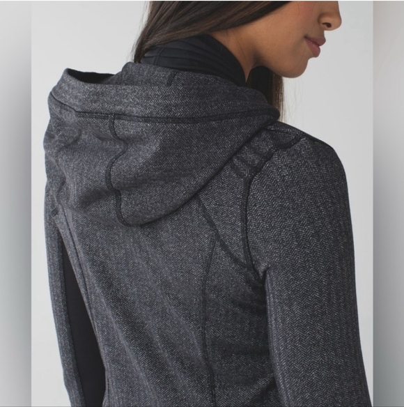 Lululemon Daily Practice Jacket Size 2 - Picture 3 of 8